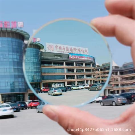 “中国眼镜之都”丹阳：用一副眼镜改变世界的“目光”_新华报业网
