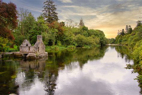 Explore Scenic Cong with Discover Ireland