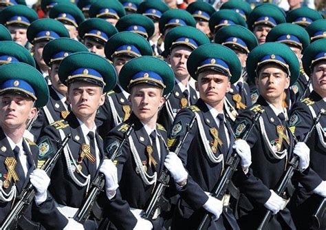 2019年俄罗斯女兵阅兵现场（图片）