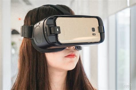 最强手机VR眼镜！三星Gear VR图赏_VR_太平洋科技