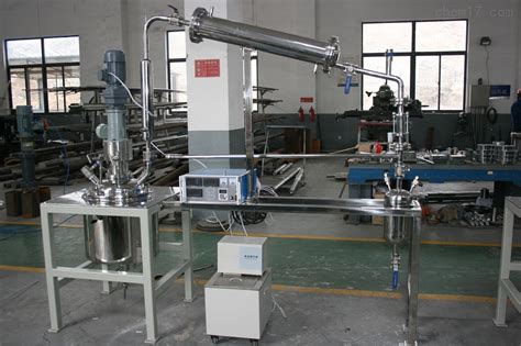 热压机_热压机价格_威海汉威人造板机械制造有限公司
