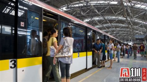 深圳地铁四号线出现小拥堵 回应：列车车门故障|深圳地铁|车门|四号线_新浪新闻