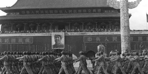 1949年开国大典阅兵：中国唯一一次以海陆空顺序进行的检阅_凤凰网视频_凤凰网