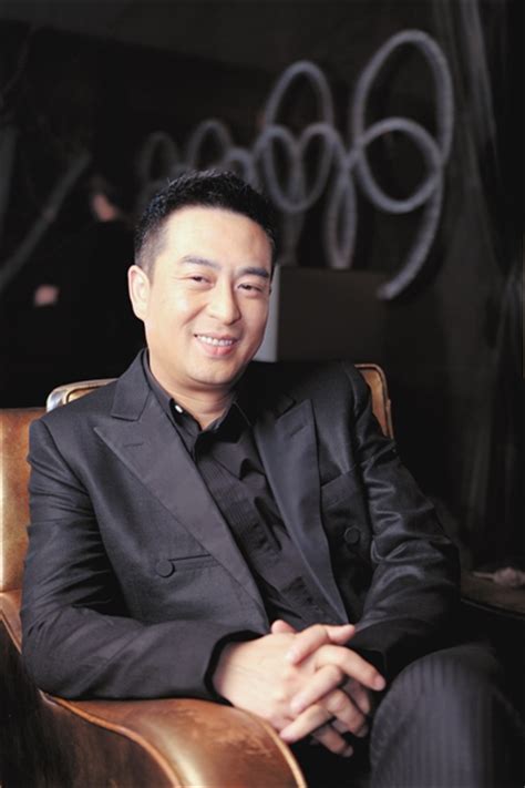 张嘉译壁纸图片