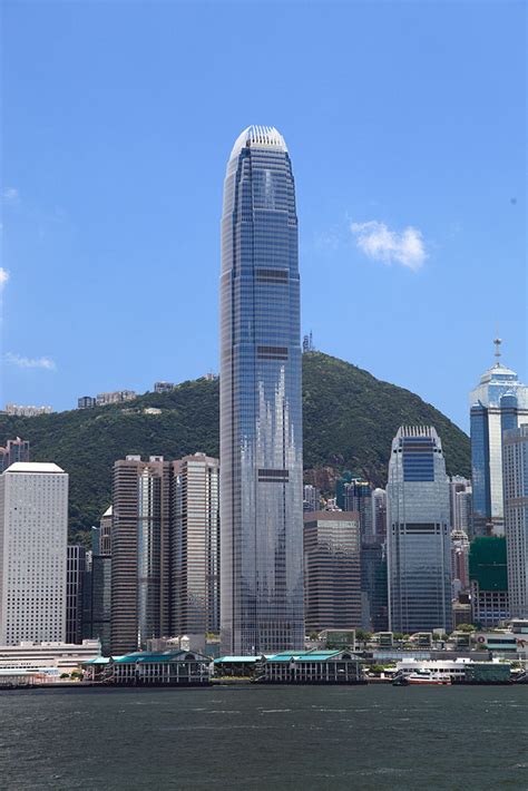 香港股权交易中心是什么？香港为何能发展成为中国最重要的离岸金融中心？_企业_三板市场_内地