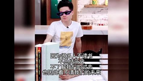 1年卖掉2.5亿单，王芳和董宇辉让图书带货直播成为下一个风口__财经头条
