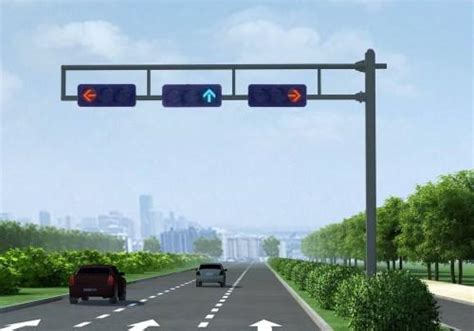 国内红绿灯最多的路，1公里装了31个红绿灯，走路都比开车快_林路