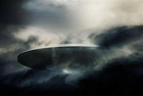 UFO真实存在? 中国古代典籍中已有许多外星人飞碟记载|外星人|飞碟|典籍_新浪新闻