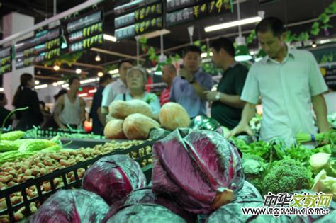 联华旗下1028家门店已完成复市，助农青浦练塘茭白让消费者尝鲜 - 周到上海