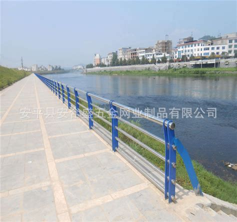 河道防撞护栏厂家、企业-常州江辰锌钢护栏