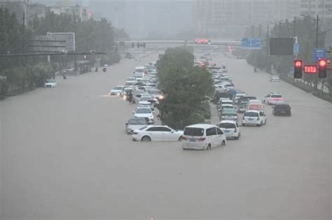 河南新乡遭遇极强降雨：47万余人受灾，最大降水总量等与郑州相当__财经头条
