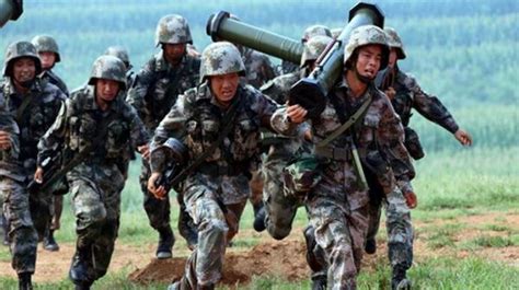 中国战略导弹部队多图首次披露_福田网