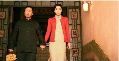 为何说叶问系列电影中甄子丹饰演怕老婆的叶问就是演自己？