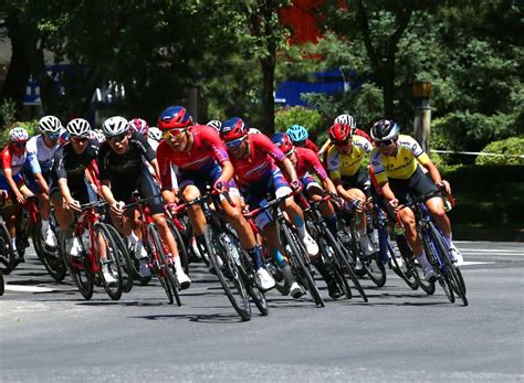 大组赛玩成团体计时赛 环拉萨城自行车大赛顺利举办 - 野途网