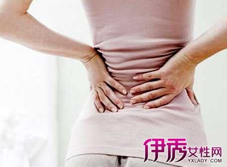 【后背疼痛是什么原因】【图】后背疼痛是什么原因造成？ 5个疾病会引起后背疼(2)_伊秀健康|yxlady.com
