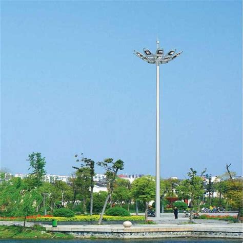 湖南邵阳隆回县15米18米高杆灯厂家价格高杆灯市场上卖一般多少钱-一步电子网