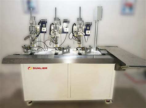 三站小型流水线自动焊机 - 天津鑫利盛达科技有限公司
