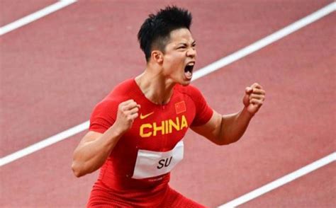 男子百米苏炳添9秒83破亚洲纪录 进决赛成中国历史第一人_罗尼