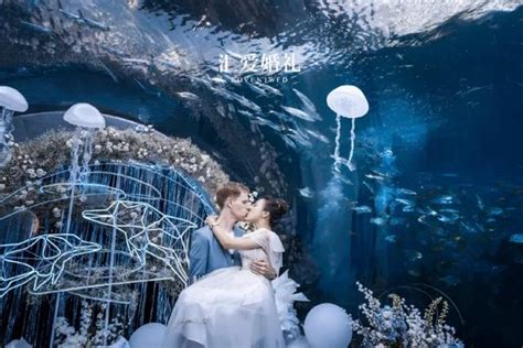 三亚草坪婚礼 | 海洋之光-来自三亚汇爱婚礼客照案例 |婚礼时光