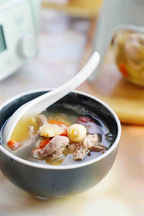 简单好喝的筒子骨玉米汤 - 简单好喝的筒子骨玉米汤做法、功效、食材 - 网上厨房