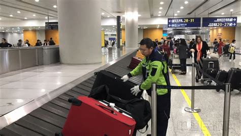 高温"烤"验：宁波机场地勤人员工作常态 - 民用航空网