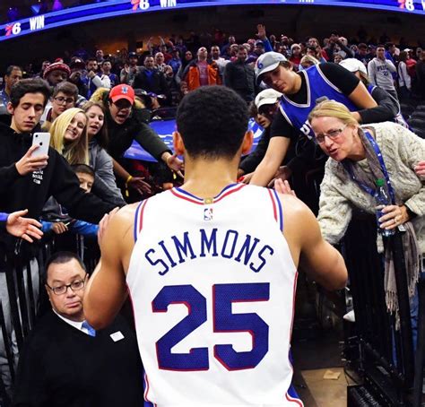 NBA消息人士透露西蒙斯可能会在未来几天到费城报道 - 球迷屋