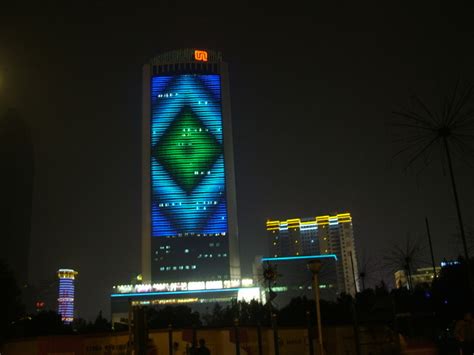 大楼LED亮化_上海广告设计制作公司