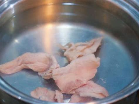 四种关于食材处理小技巧，植物油可清洗掉鱼身上粘液！|粘液|猪肚|鱼_新浪新闻