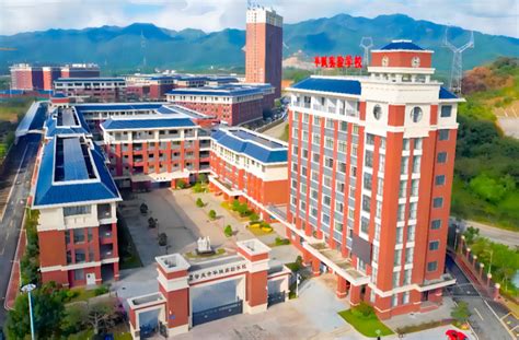 校肇庆校区2021普通专升本新生正式报到-广州应用科技学院