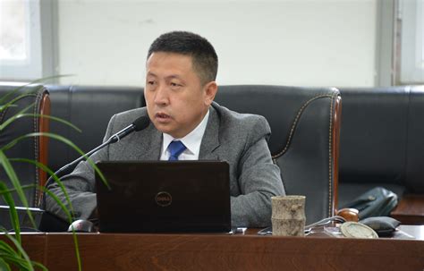 教育部重大项目中期成果《契丹小字再研究》研讨会在内蒙古大学举行-蒙古学研究中心
