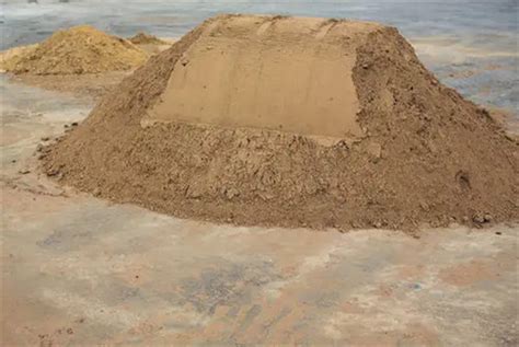 科学有意思 | 3分钟看完沙子变成玻璃的全过程！_新浪新闻
