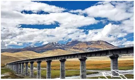 川藏铁路拉林段最长隧道开始铺轨_手机新浪网
