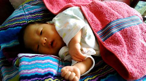 新生儿多大才能听见声音 测试宝宝能否听见声音的4个方法 - 复禾健康