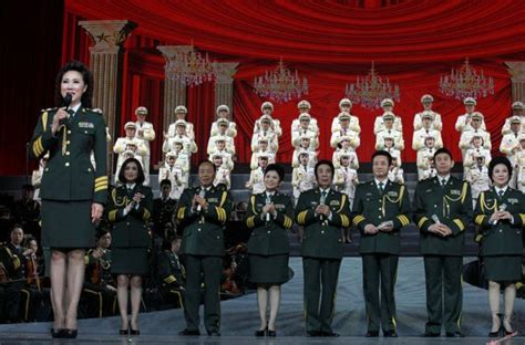 《中国人民解放军军歌》总政歌舞团合唱团 高清版 欣赏欣赏