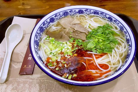 原汤牛肉面,中国菜系,食品餐饮,摄影素材,汇图网www.huitu.com