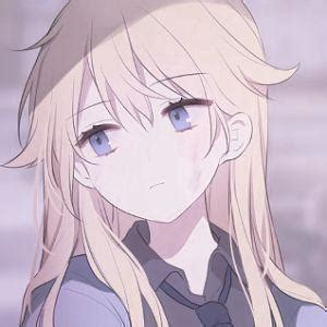 成熟温柔头像卡通女生