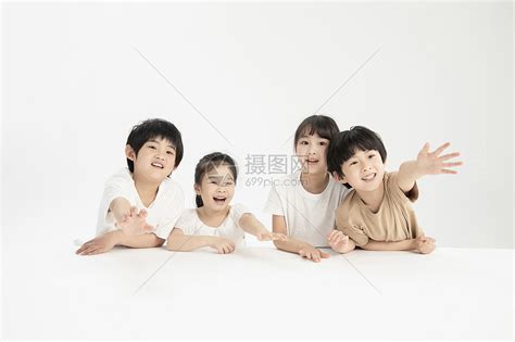 天真快乐的孩子们 高清图片下载-正版图片501619718-摄图网