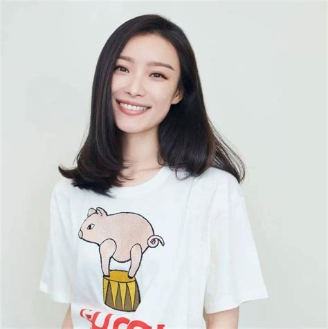 倪妮非主流头像