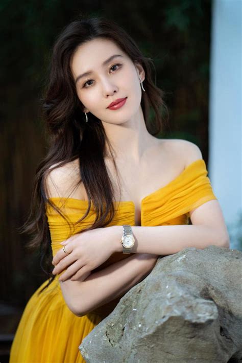 李诗诗图片