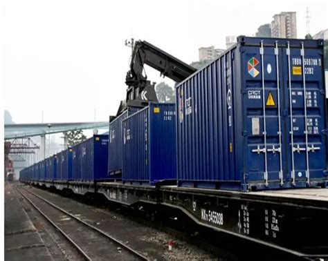 南通沿海首批10万吨级集装箱码头通过验收_手机新浪网