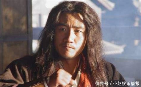 甄子丹在《天龙八部》中饰演乔峰，只可惜编剧是王晶 - 知乎