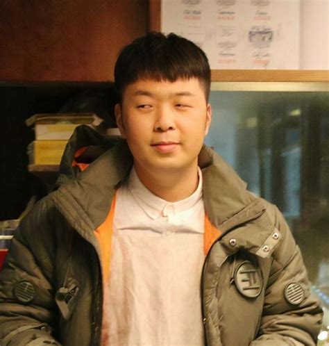 杜海涛非主流头像