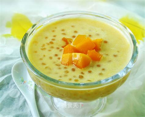 【芒果牛奶饮品的做法步骤图，怎么做好吃】金子小厨房_下厨房