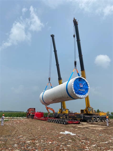能源公司安徽固镇兴隆、巨龙风电建设项目首台风机塔筒顺利进场
