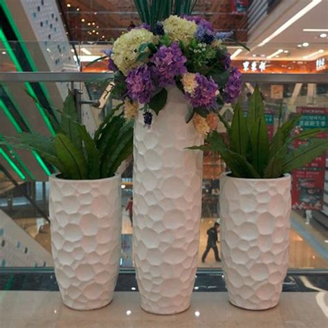 时尚户外花瓶定做 - 深圳市欣中南玻璃钢有限公司