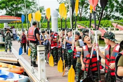 广州市第十五届体育节，长洲岛游艇基地桨板、皮划艇体验开始了_南方网