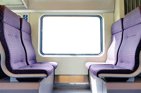客车内部空座位图片-现代客车内部空座位素材-高清图片-摄影照片-寻图免费打包下载