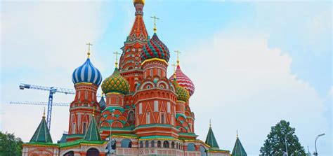 俄罗斯最美教堂，宛如彩色梦幻城堡，是该国最火旅游地标|梦幻城堡|教堂|塔楼_新浪新闻