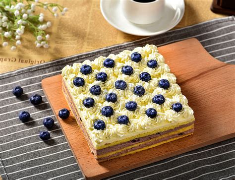 蓝莓蛋糕高清图片下载-正版图片500885461-摄图网