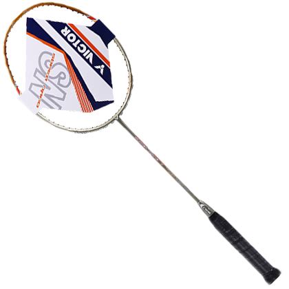 VICTOR胜利威克多超级纳米7羽毛球拍(羽拍中的AK47 )，连续10余年的畅销中端羽拍之王-羽毛球拍-优个网